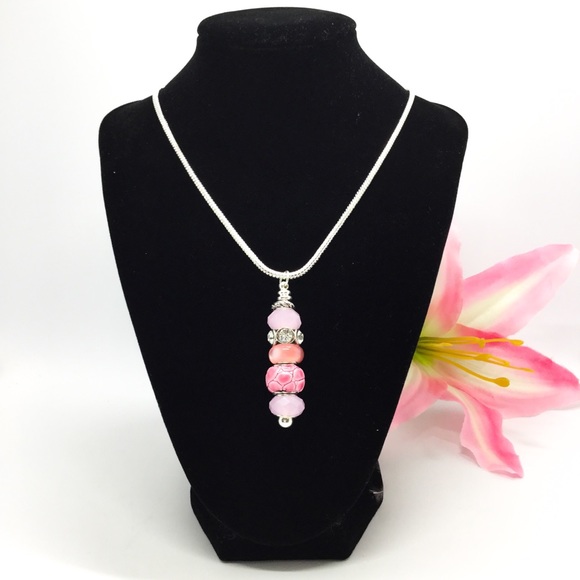 Jewelry - Pink Charm Pendant Necklace